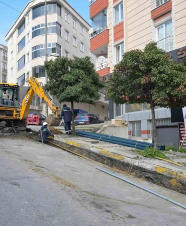 Esenyurt Mehmet Akif Ersoy Mahallesi’nin 7 yıllık elektrik sorunu çözüldü