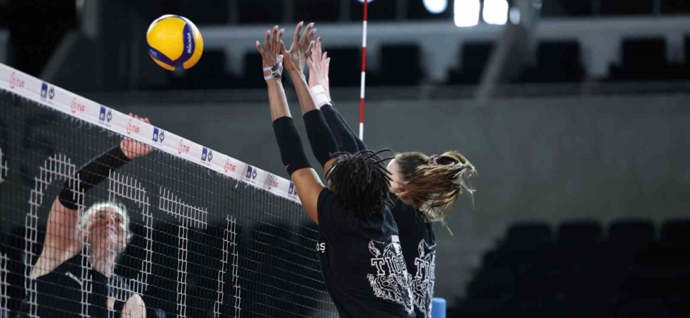 Eczacıbaşı Dynavit, Kupa Voley’de final hedefliyor