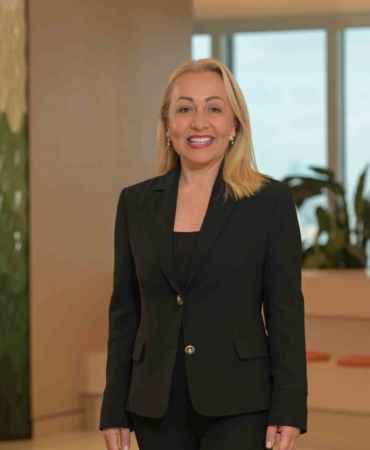 Akbank’tan kadınların iş hayatında karşılaştığı engelleri görünür kılan araştırma