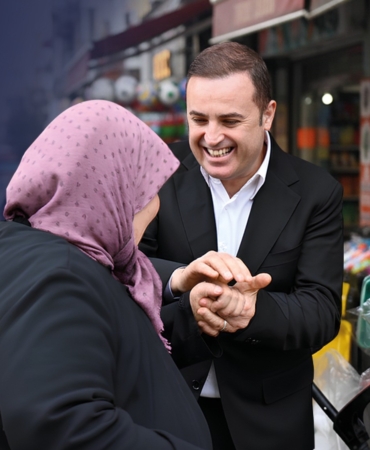 Başkan Akın, "Yaşlılarımız toplumumuzun hafızasıdır"