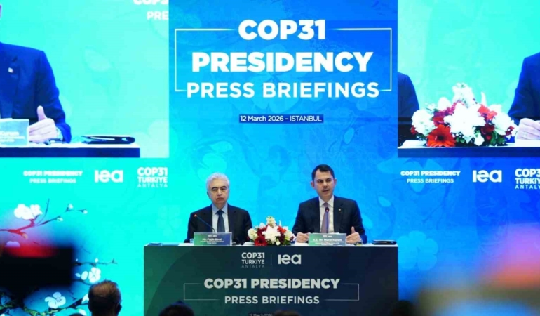 Bakan Kurum: "Tüm insanlığın, enerjiye çok daha uygun fiyatlarla ulaşmasını sağlamalıyız"