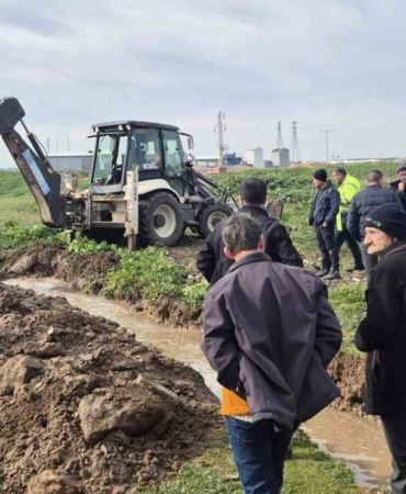 Karacabey Belediyesi doğal afetlere karşı tüm gücüyle sahada
