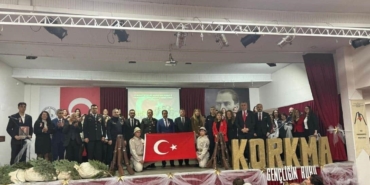 Burhaniye’de İstiklal Marşının kabulü ve Mehmet Akif Ersoy’u anma programı düzenlendi