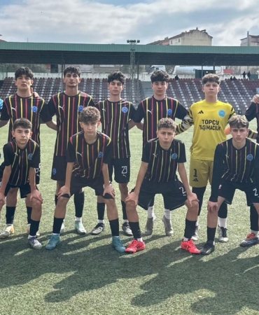 Zorlu maçın kazananı 1299 Bilecik Kulübü oldu