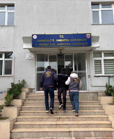 Çanakkale’de çeşitli suçlardan aranması bulunan 14 şüpheli tutuklandı