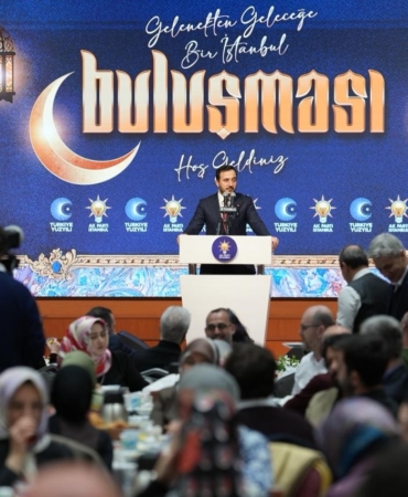 AK Parti’nin "Gelenekten Geleceğe İftarı"nda 400 usta sanatçı bir araya geldi