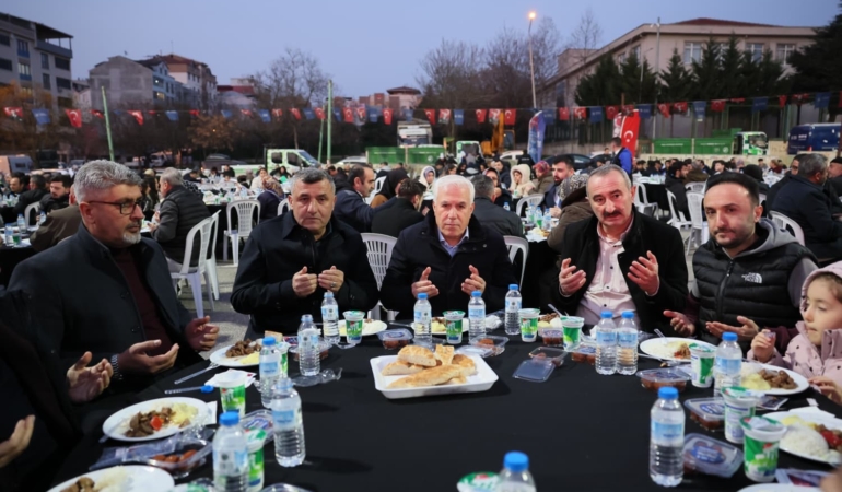 Başkan Bozbey: "Paylaşma duygusunu arttırıyoruz"