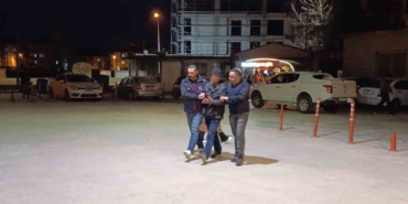 Bursa’da 15 yıl hapis cezası bulunan firari dolmuşta yakalandı