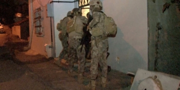 3 kişinin öldüğü saldırının düğümü çözülüyor: 6 şüpheli tutuklandı