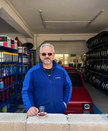 Dükkanın önüne duvar ördü, kiracısı isyan etti: "Bizi açık cezaevine çevirdi"