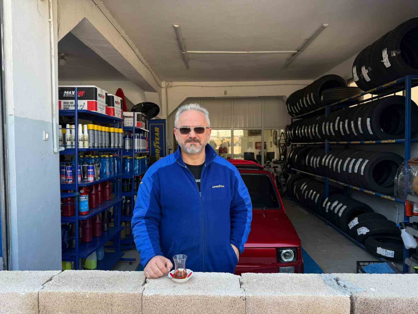 Dükkanın önüne duvar ördü, kiracısı isyan etti: "Bizi açık cezaevine çevirdi"