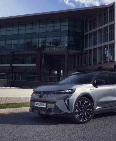 Renault Scenic E-Tech Elektrikli Türkiye’de satışa sunuldu