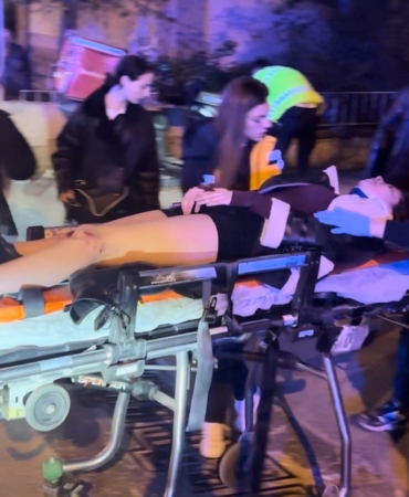 Edirne’de devrilen motosikletteki genç kız yaralandı