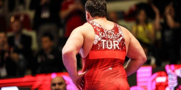 Avrupa Güreş Şampiyonası’nda 3 yarı final