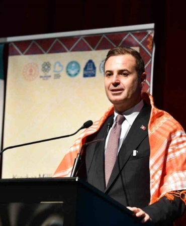 Akın, "Balıkesir, milli birliğin ve beraberliğin tam merkezidir"