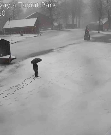 Kocaeli’de bahar ayında kar sürprizi