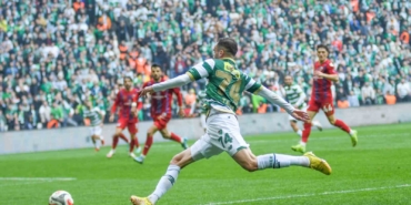 Nesine 2. Lig: Bursaspor: 2 - Mardin 1969 Spor: 0