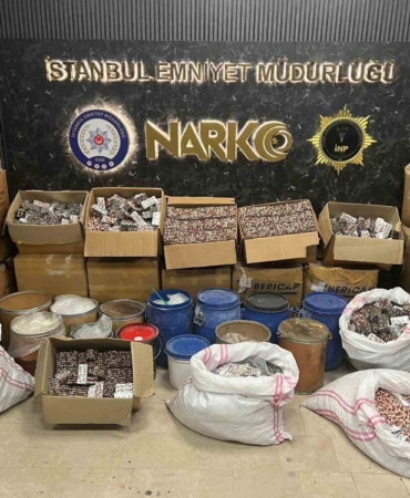 İstanbul’da uyuşturucu operasyonunda 2 gözaltı