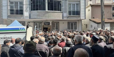 Trafik kazasında hayatını kaybeden kadın toprağa verildi