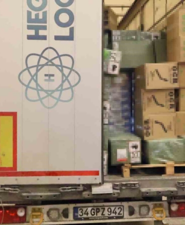 Kapıkule’de milyonluk kaçak eşya operasyonu: 10 bin 400 adet elektronik sigara yakalandı