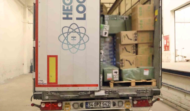 Kapıkule’de milyonluk kaçak eşya operasyonu: 10 bin 400 adet elektronik sigara yakalandı