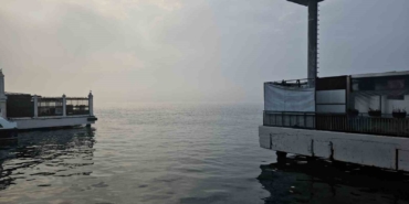 İstanbul’da yoğun sis: Boğaz hattı trafiğe kapatıldı