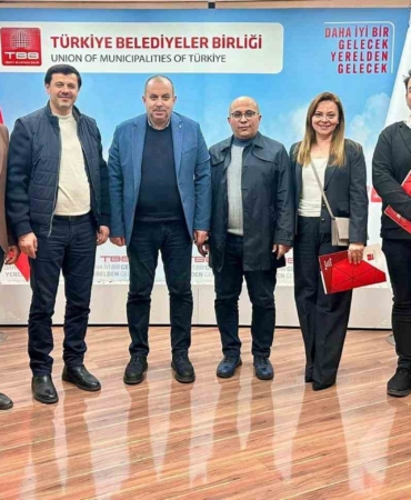 Körfez Belediyesi’nin projeleri Türkiye’ye örnek oldu