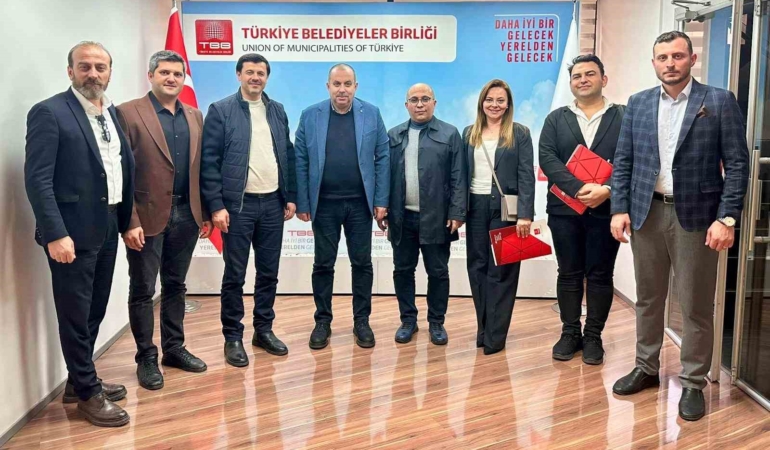Körfez Belediyesi’nin projeleri Türkiye’ye örnek oldu