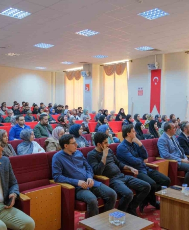 BŞEÜ’DE Şeyh Edebali’nin manevi kimliği ele alındı