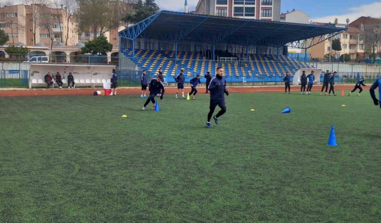 Söğütspor bu hafta lidere konuk olacak