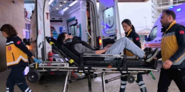 Bursa’da motosiklet kazası: 1’i çocuk 2 yaralı