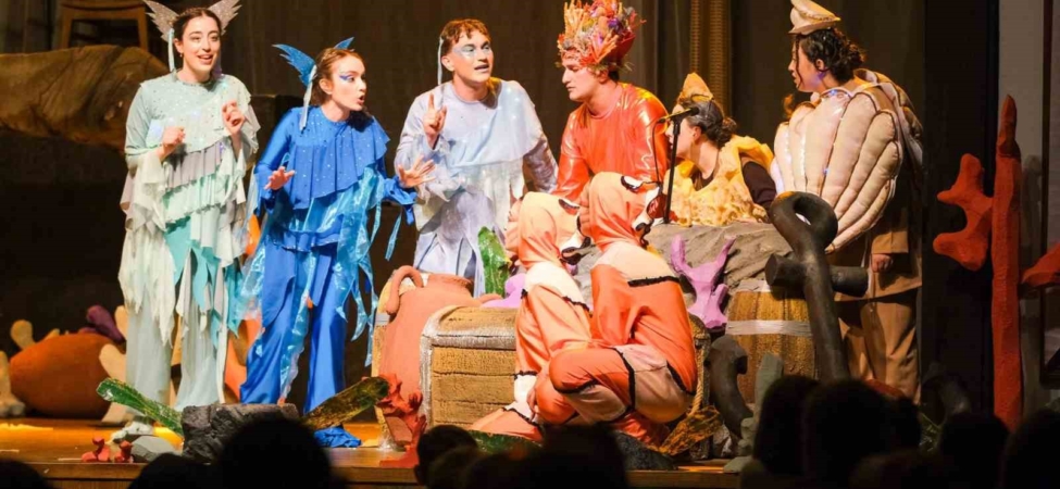 İzmit Körfezi’nin temizlik serüveni tiyatro sahnesinde