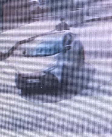 Bursa’da cip ile motosiklet çarpıştı, 2 kişi yaralandı: Kaza anı kamerada