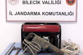 Bilecik’te kaçak kazı operasyonu: 2 şüpheli yakalandı