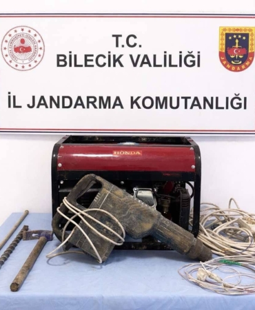 Bilecik’te kaçak kazı operasyonu: 2 şüpheli yakalandı