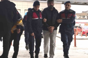 Bursa’da hırsızlık suçundan 8 yıl hapis cezası bulunan şahıs yakalandı