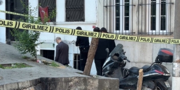 Beyoğlu’nda bir kişi apartman dairesinde ölü bulundu