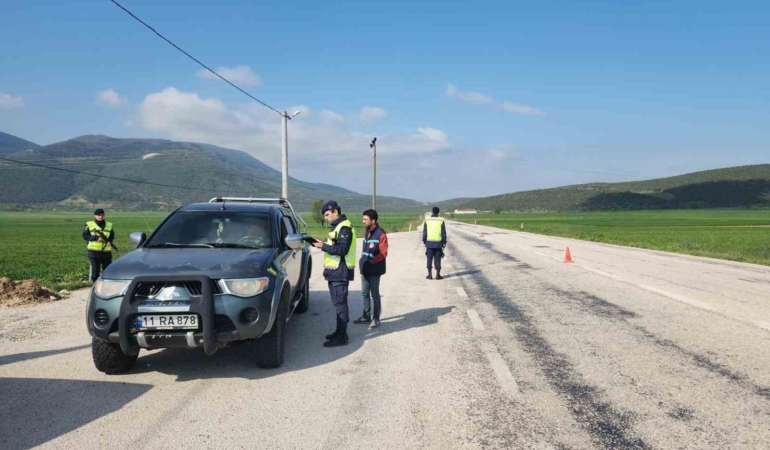 Bilecik’te Kurban Bayramı öncesi hayvan sevkiyatına sıkı denetim