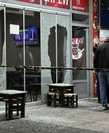 Çay ocağına kurşun yağdırdı: 1 yaralı