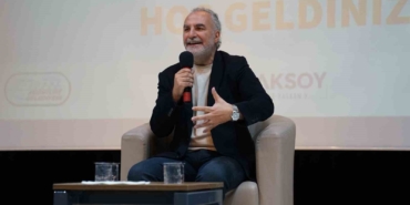 Yazar Tarık Tufan Esenyurt’ta okurlarıyla buluştu