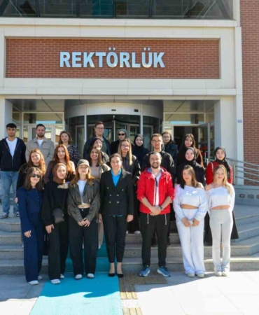 Pazaryeri MYO öğrencileri BŞEÜ kampüsünü ziyaret etti