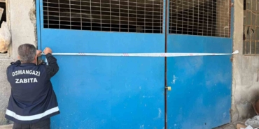 Osmangazi’de tehlikeli atık döken araca ağır ceza