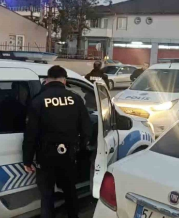 Eşinden şiddet gördüğünü öne süren hamile kadın, okula sığındı