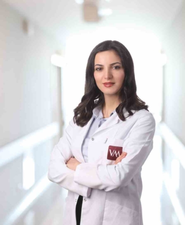 "Gebelik zehirlenmesi hem anneyi hem bebeği tehdit ediyor"