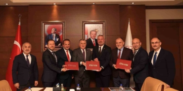 Karacabey’e 100 milyonluk spor yatırımı