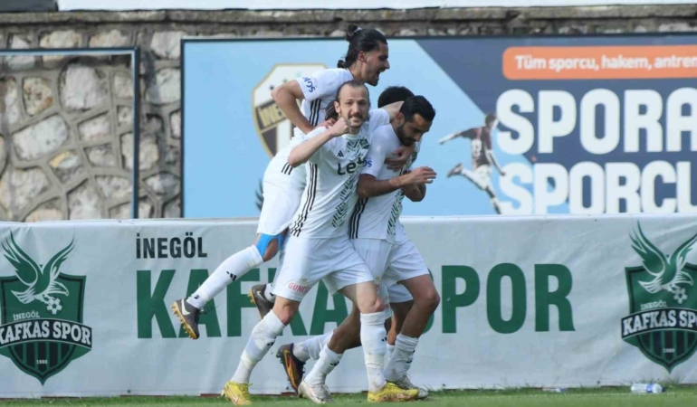 İnegöl Kafkas Spor Kulübü şampiyon oldu, 2. Lig’e yükseldi