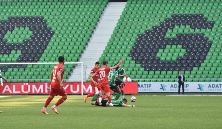 Trendyol 1. Lig: Sakaryaspor: 0 - Çorum FK: 4