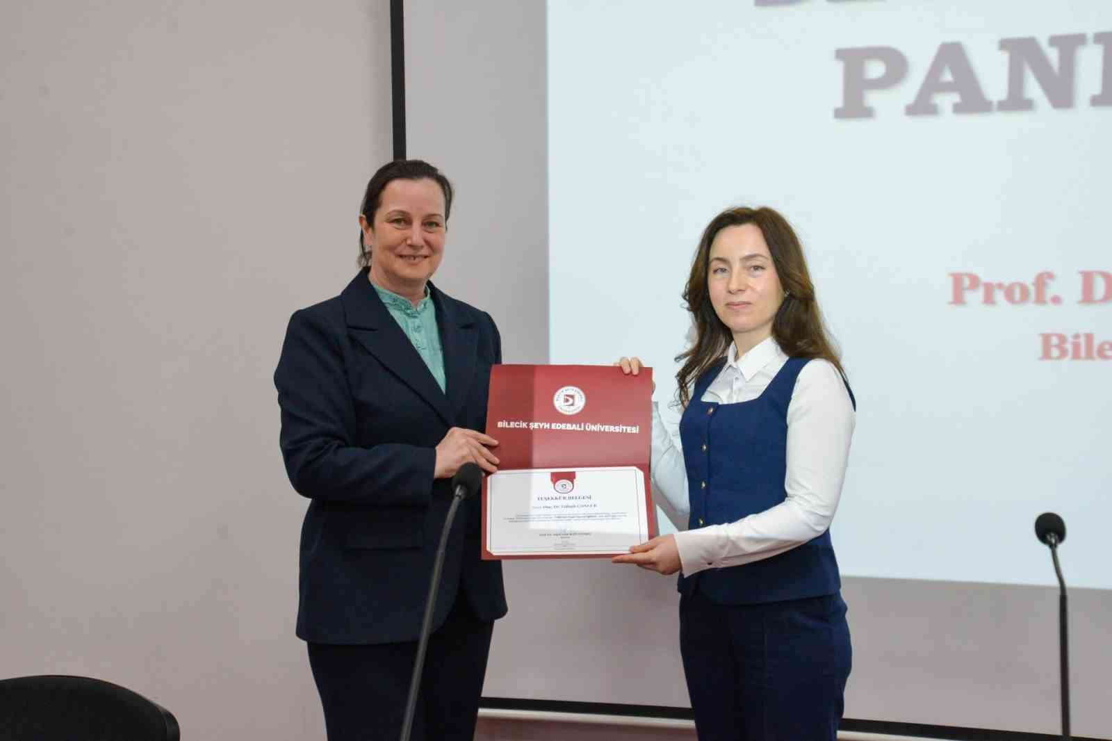 Bilecik’te ’TÜBİTAK Proje Yazma Eğitimi’ gerçekleştirildi