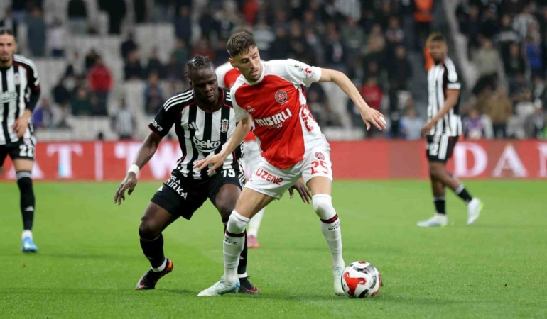 Trendyol Süper Lig: Beşiktaş: 0 - Fatih Karagümrük: 0 (Maç sonucu)