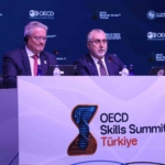 Bakan Işıkhan: ’’İş gücü piyasalarında yaşanan küresel değişimleri risk değil fırsat olarak görüyoruz’’